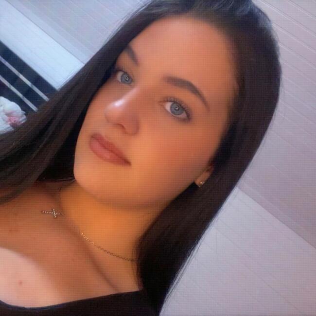 Babysitter in Plouzané: Kaylia