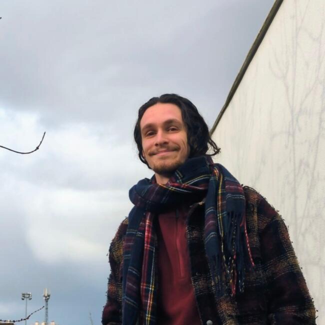 Babysitter in Talence: Néo