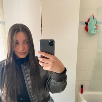 Babysitter Roma: Sara