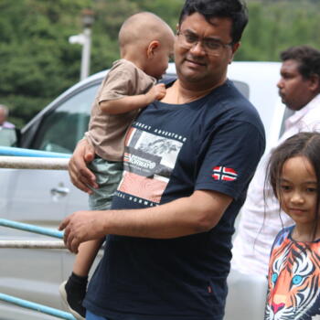 कोयंबतूर में बेबीसिटिंग की नौकरी: बेबीसिटिंग से जुड़े काम Srihari