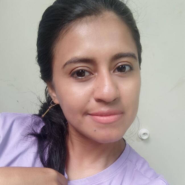 Babysitter in Quito: MAYRA PATRICIA