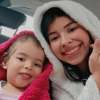 Babysitter São Paulo: Emanuela