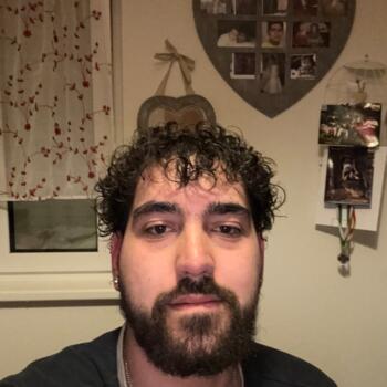 Babysitter in Montbovon: Gonçalo