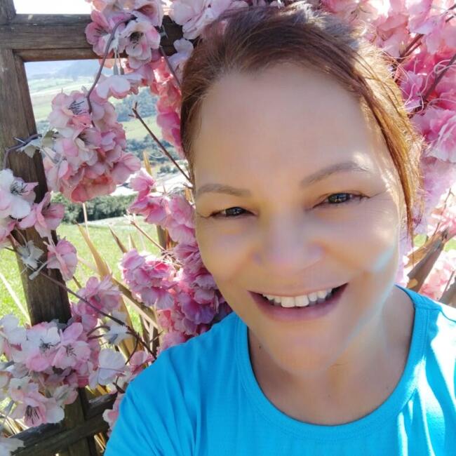 Babysitter in Portão: Elisete