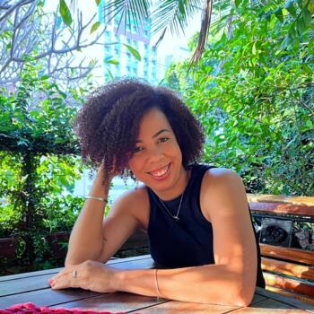 Babá em Goiânia: Francieli