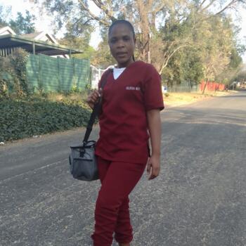 Nanny job in Roodepoort: babysitting job Olivia