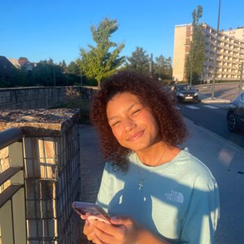 Babysitter in Besançon: Vanille