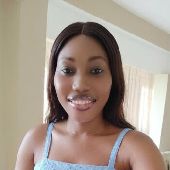 Babysitter in Dakar: Yande