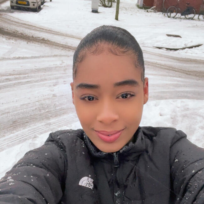 Babysitting job in Amsterdam: Angelica