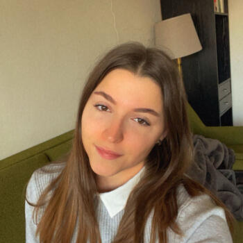 Babysitter in Pécs: Alexandra