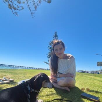 Babysitting job in Adelaide: babysitting job Danielle