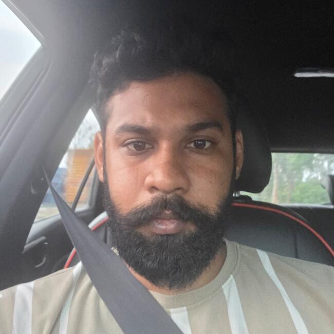 Babysitting job in Kātpādi: Mohamed