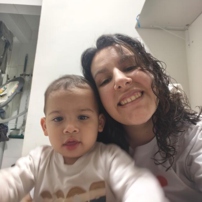 Emprego de babá em Taboão da Serra: Pâmela