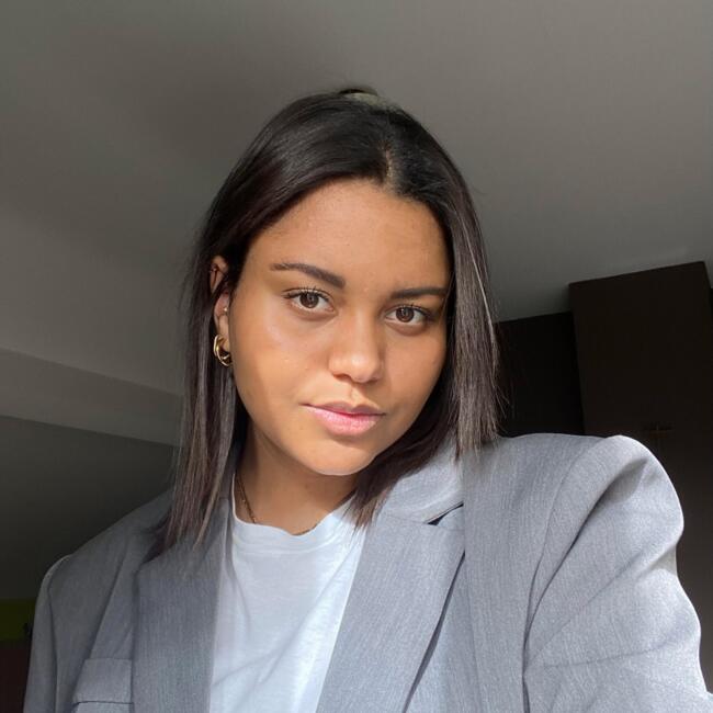 Babysitter in Geel: Ashley