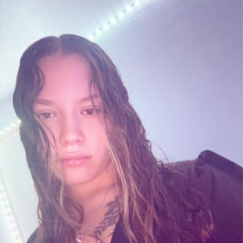 Babysitter in Milton Keynes: Enza