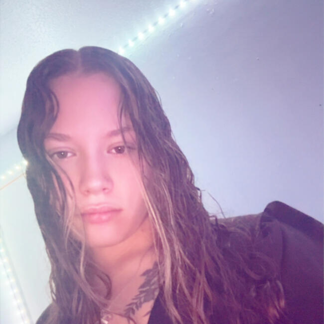 Babysitter in Milton Keynes: Enza