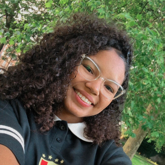 Babysitter in Limerick: Livia Renata