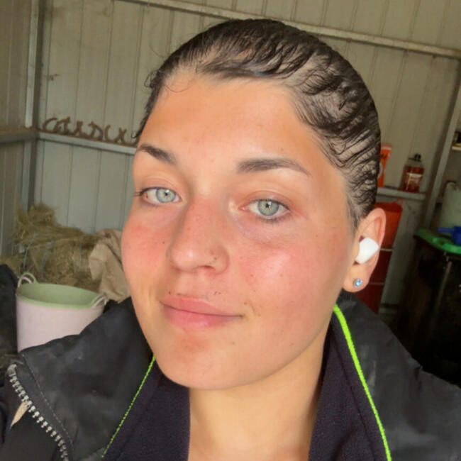 Babysitter in Kyneton: Shaha