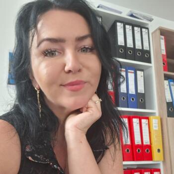 Babysitter in Bucharest: Isabela