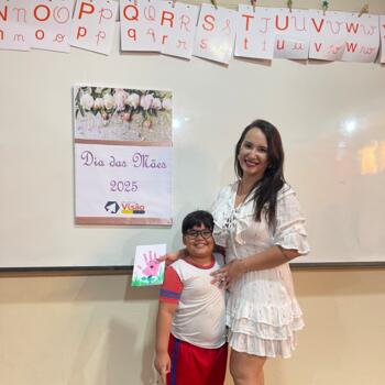 Babysitter in Itumbiara: Lorena