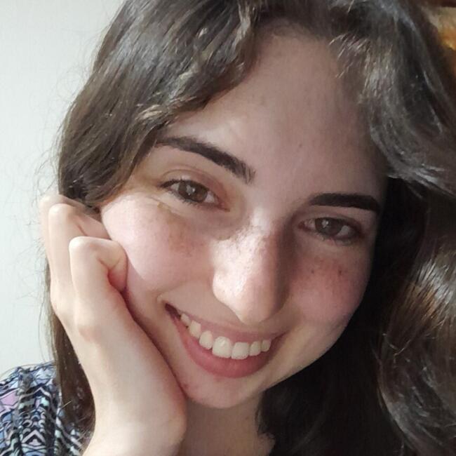Babá em Criciúma: Maria Júlia