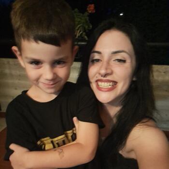 Job de garde d'enfants à Desenzano del Garda: job de garde d'enfants Noemi