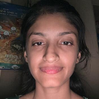 वड़ोदरा में बेबीसिटिंग की नौकरी: बेबीसिटिंग से जुड़े काम Avni