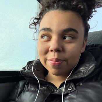 Babysitter in Calgary: Kayla