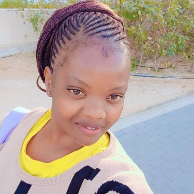 Babysitter in Dubai: Mercy