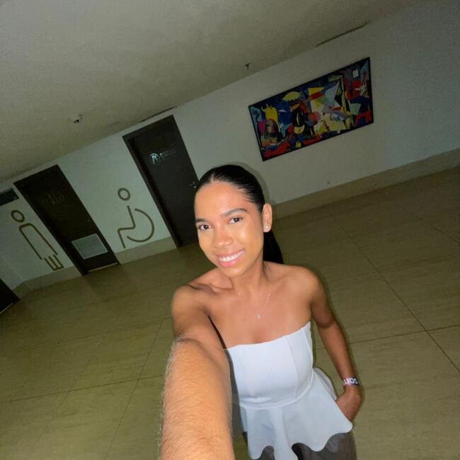 Babysitter in Fortaleza: Beatriz