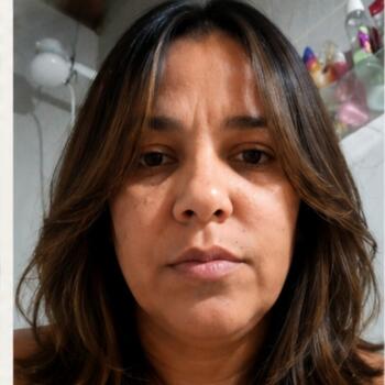 Emprego de babá em Aracaju: emprego de babá Monalisa
