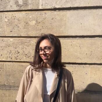 Babysitter in Bordeaux: Justine
