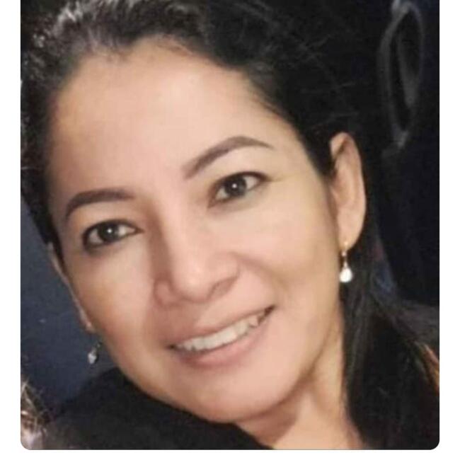 Babysitter in Pamplona: Adriana