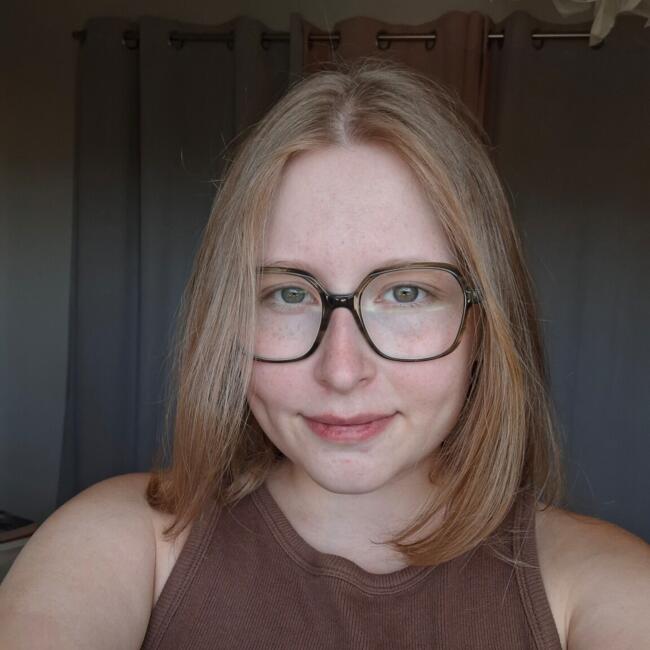 Babysitter in Lille: Louise