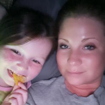 Babysitting job in Peculiar: babysitting job Regan