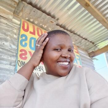 Babysitting job in Mount Frere: babysitting job Sinazo