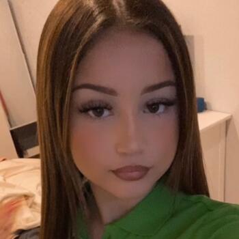 Babysitter in Genappe: Estelle