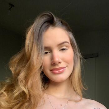 Babysitter in Recife: Lara