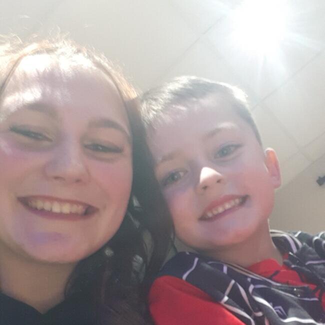 Babysitter in Saint-Constant: Kayla