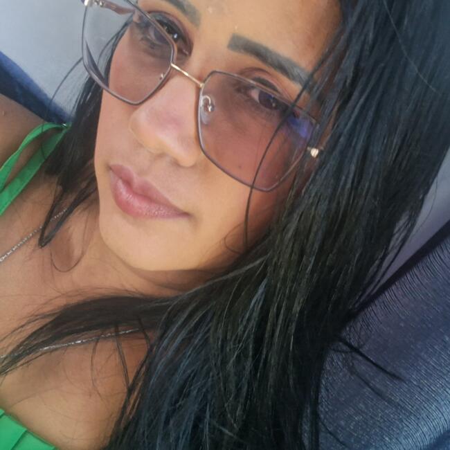 Babysitter in Recife: Luana