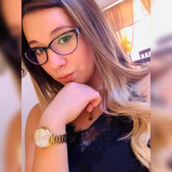 Trabajo para niñera en Maipú: trabajo de niñera Scarlett