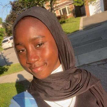 Babysitter in Brampton: Ismat