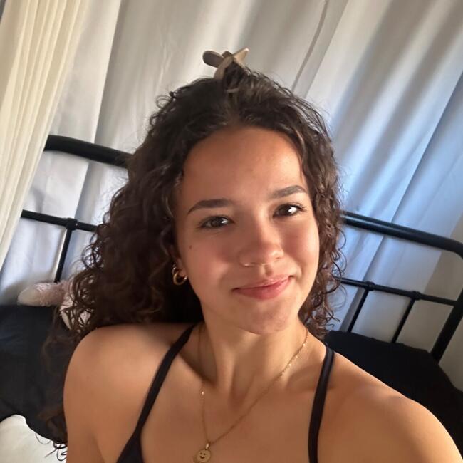 Babysitter in Gold Coast: Mariella