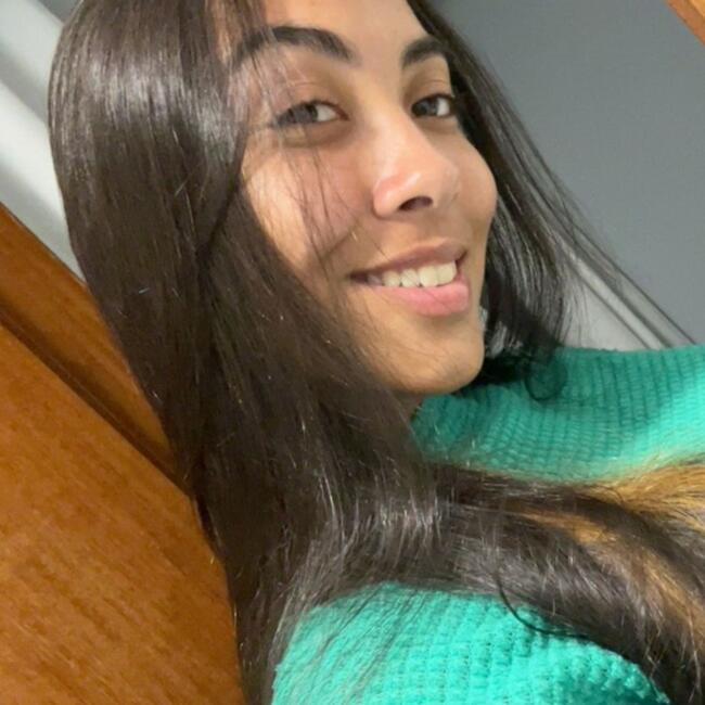 Babysitter in Santos Dumont: Yasmin