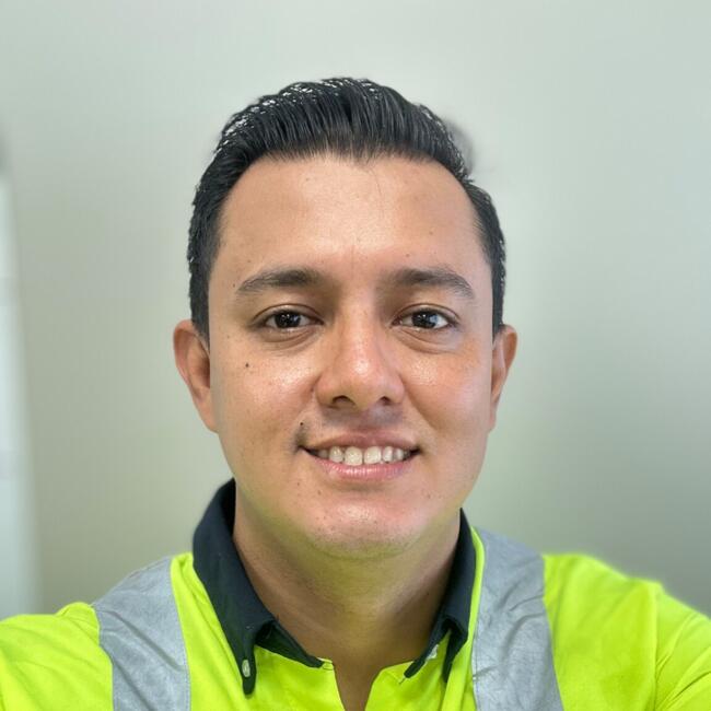 Babysitting job in La Democracia: Carlos