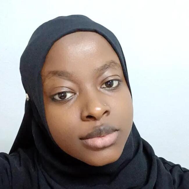جليسة أطفال في جدة: Fatumah