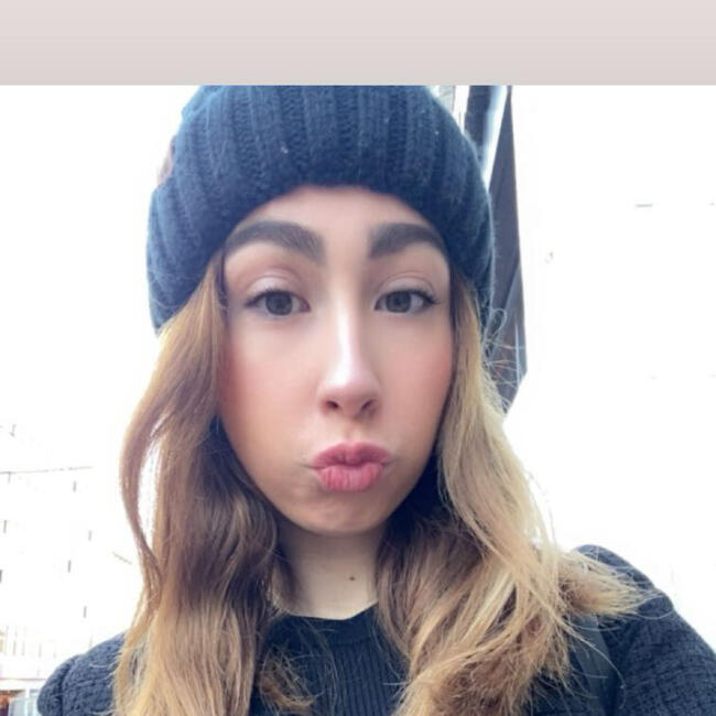 Babysitter in Sheffield: Lily