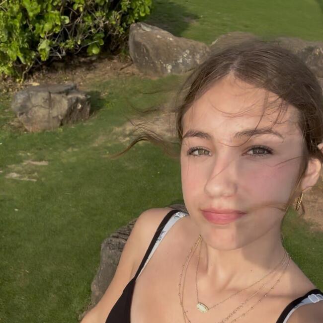 Babysitter in Los Angeles: Jasmine