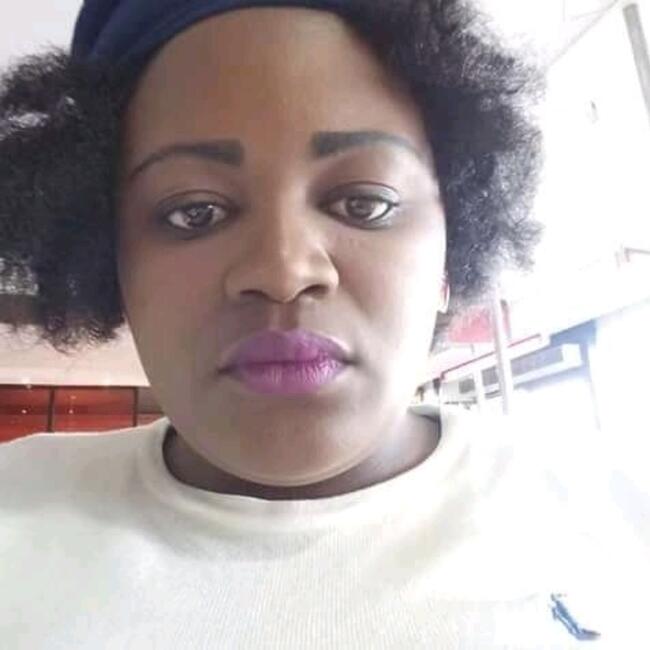 Babysitter in East London: Yolanda