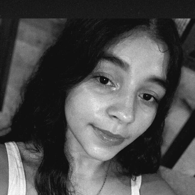 Babysitter in Soledad: Aury